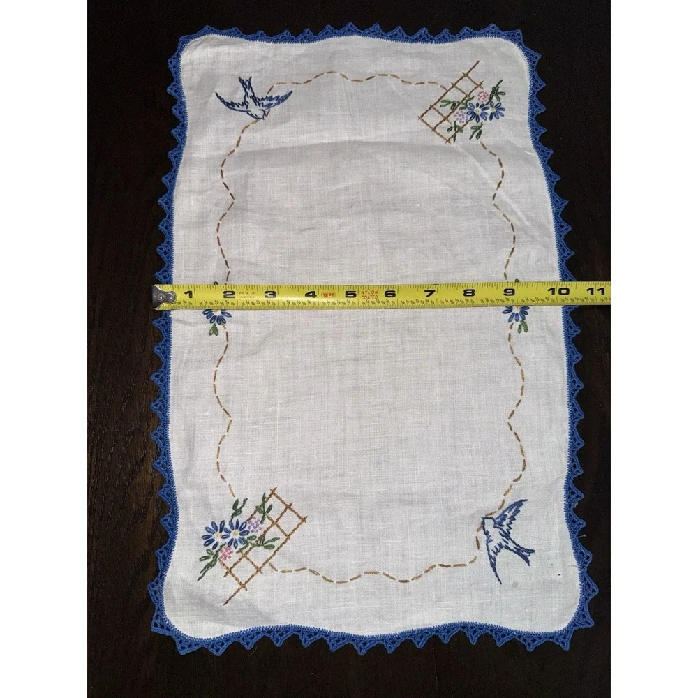 Vintage Embroidered Linen Doily 3 Pc w/ Crochet Trim Floral Dresser Scarf Runner